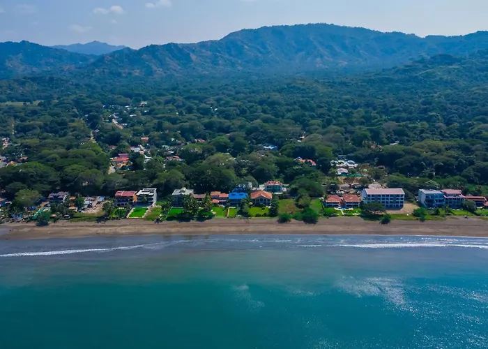 Pequeno Paraiso - New Studio, 10min Walk To Beach, Tranquil - Unit D * Potrero (Guanacaste)