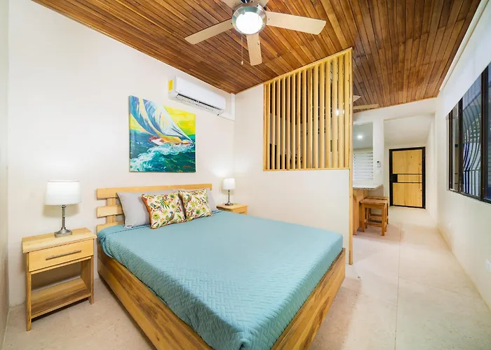 Pequeno Paraiso - New Studio, 10min Walk To Beach, Tranquil - Unit D Apartamento Potrero (Guanacaste)